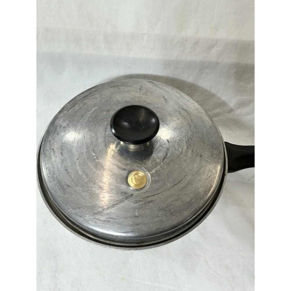 Vintage Mirro Aluminum Saucepan Set 1 Qt 2 Qt With Lids Steamer Vents
